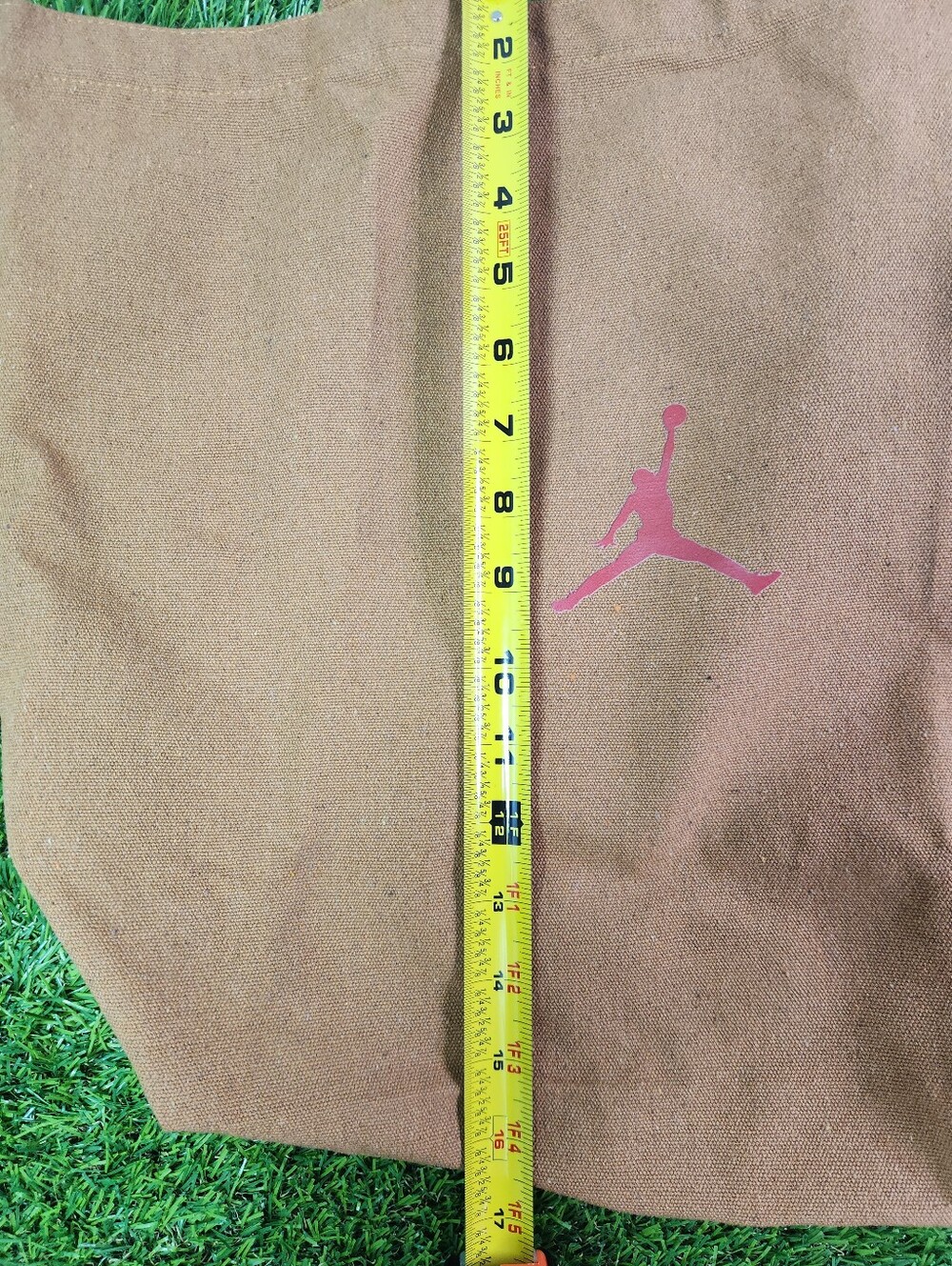 New! Jordan Brown Tote Bag - Picture 3 of 5
